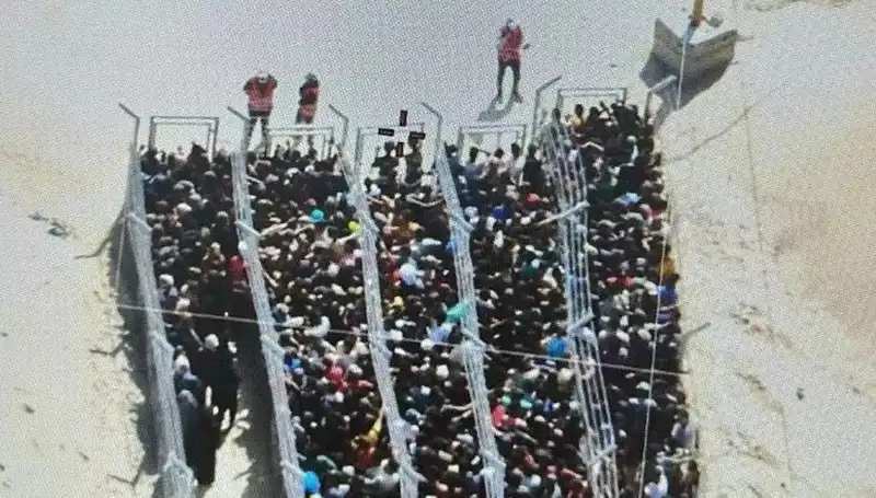 Gazze’deki Kriz: Nazi Kamplarına Benzeyen Görüntüler Dikkat Çekiyor