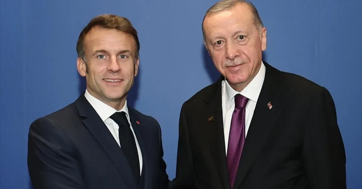 Başkan Erdoğan, Fransa Cumhurbaşkanı Macron ile Görüştü