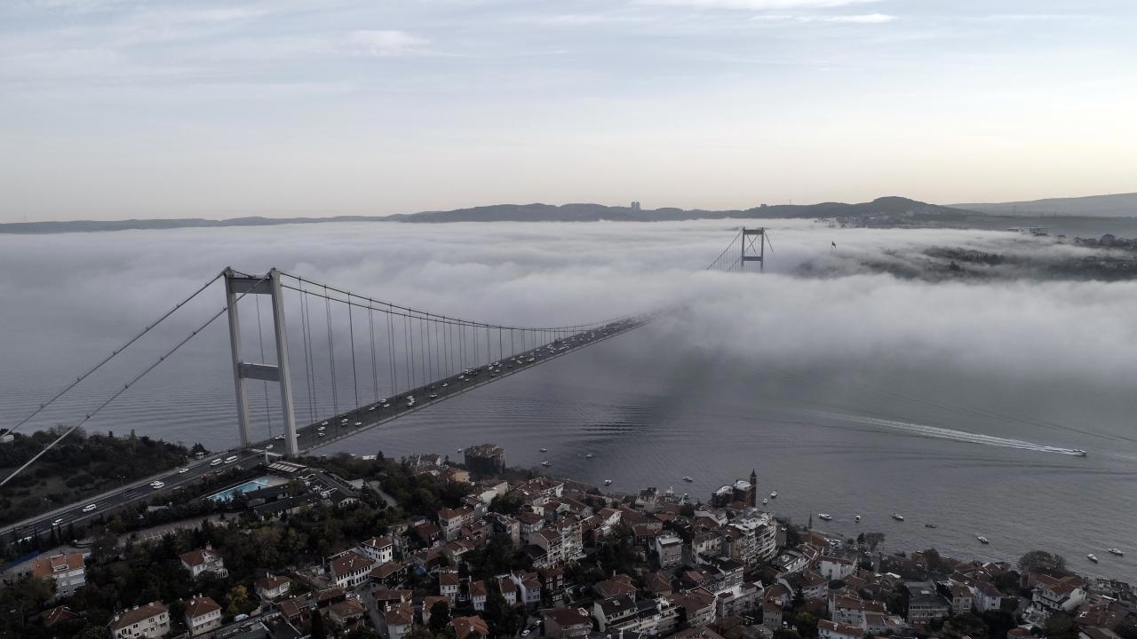 İstanbul Boğazı'nda Aniden Meydana Gelen Olay!