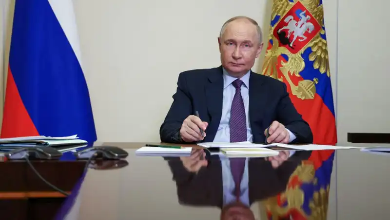 Putin, Esad'ı Suriye'de Neden Tutmaya Devam Ediyor?