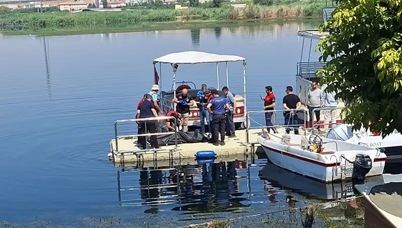 Fırat Nehri'nde Gizemli Bir Erkek Cesedi Bulundu: Olayın Ayrıntıları Ne?