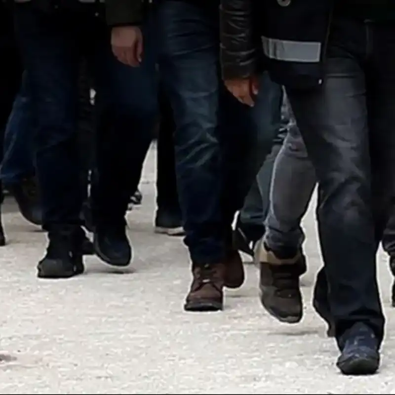 87 Milyon Liralık Vurgun Yapılan Çeteye Büyük Operasyon: 22 Kişi Tutuklandı