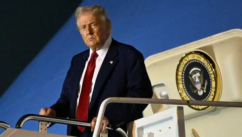 Trump, Lahey'deki NATO Zirvesi'nde Stratejik İşbirliklerini Güçlendirecek