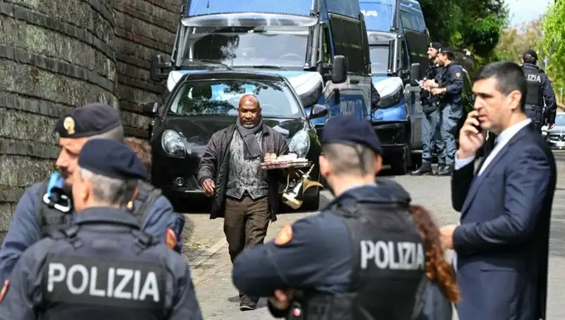 Roma'da Tarihi Nükleer Görüşmeler: İran ve ABD'ye İlişkin Gelişmeler