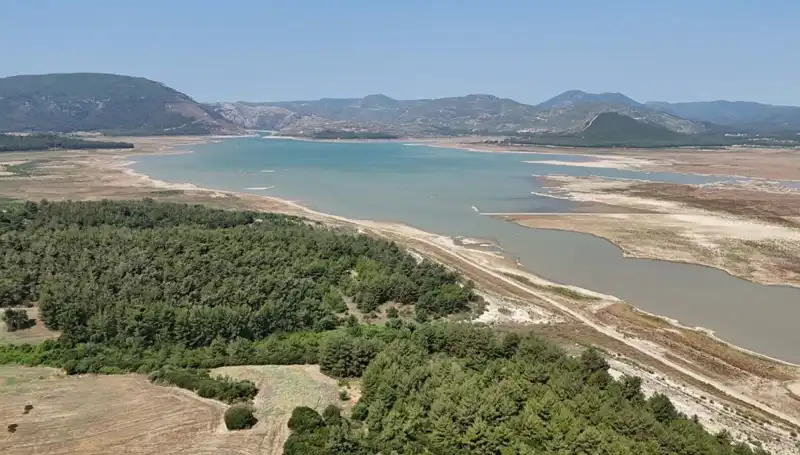 İzmir'de Tehlike Çanları: Suç Oranı Geçen Yıla Göre Yüzde 50 Düştü
