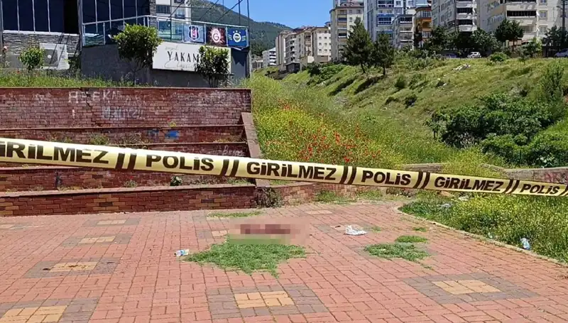 Kahramanmaraş'ta Bıçaklı Kavga: Şok Eden Olayda Bir Kişi Ağır Yaralandı
