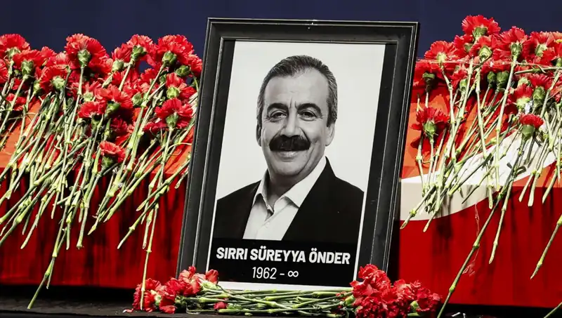 Meclis’te Sırrı Süreyya Önder Anması: Bir Dönemin Simge İsimlerinden Biri