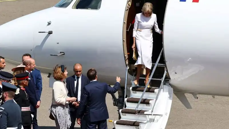 Macron Çifti Arasındaki Kriz Derinleşiyor: Eşi Dikkate Almıyor mu?