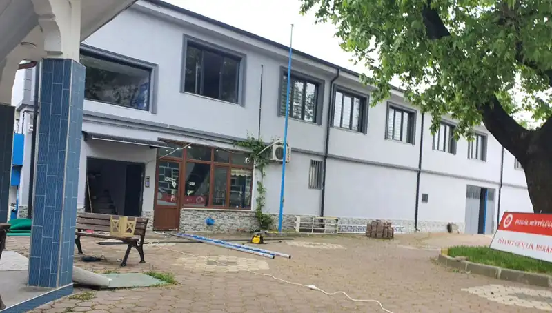 3 Metre Yükseklikten Düşen İşçi Hayatını Kaybetti