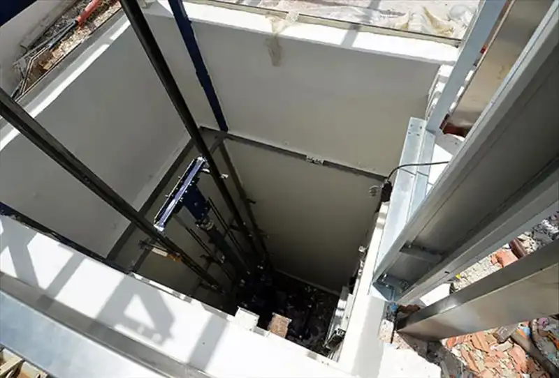 İstanbul'da Asansör Faciası: Bir Kişi Hayatını Kaybetti