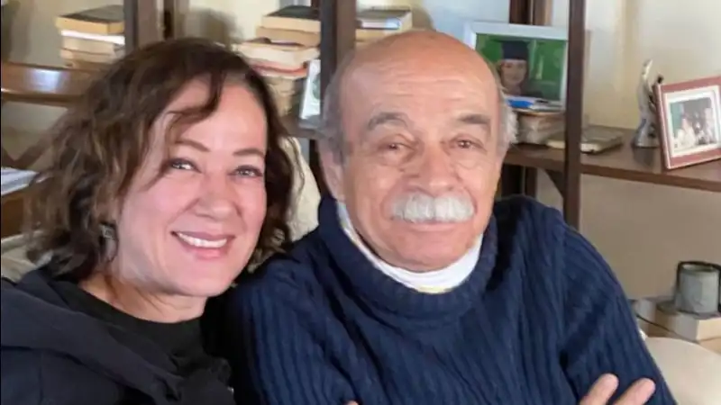 Ünlü Oyuncu Bennu Yıldırımlar Acı Haberle Sarsıldı: Babası Hayatını Kaybetti