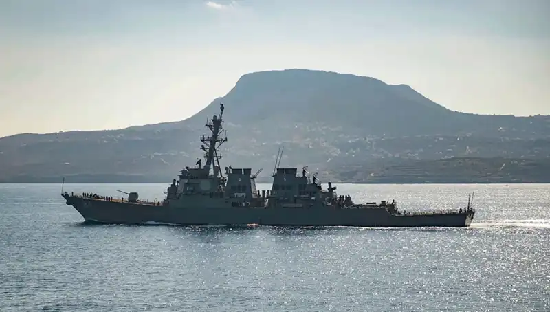 ABD'nin Yunanistan'daki Donanma Üssü: Askeri Stratejide Yeni Bir Dönem
