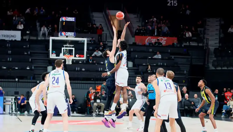 Anadolu Efes ve Panathinaikos'un Büyük Mücadelesi: Tarih ve Saat Belli Oldu!