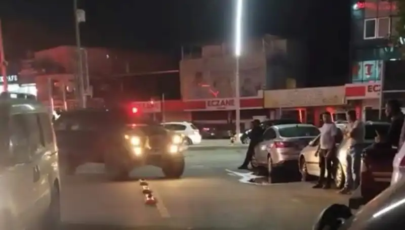 Kardeş kavgaları: Annesini yaralayan kardeşi yine bıçakla sonlandırdı