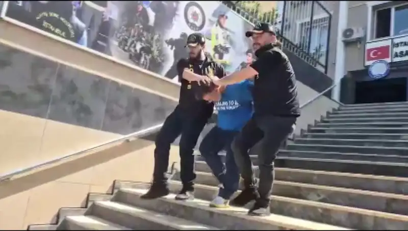 Ümraniye’de 600 Bin Liralık Gasp: Film Gibi Takip ile Yakalandılar